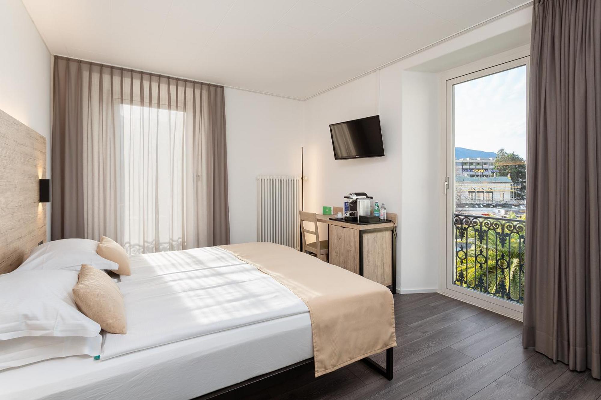 Hotel Du Lac Locarno Exterior photo