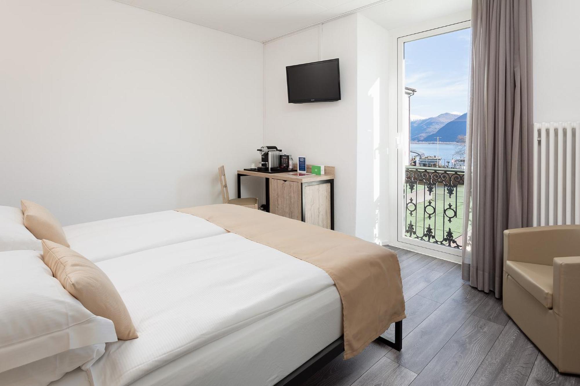 Hotel Du Lac Locarno Exterior photo